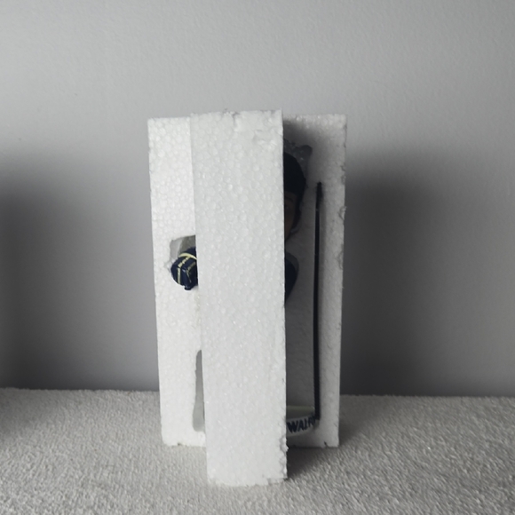 Scott Walford Limited Edition Bobblehead - Picture 6 of 11